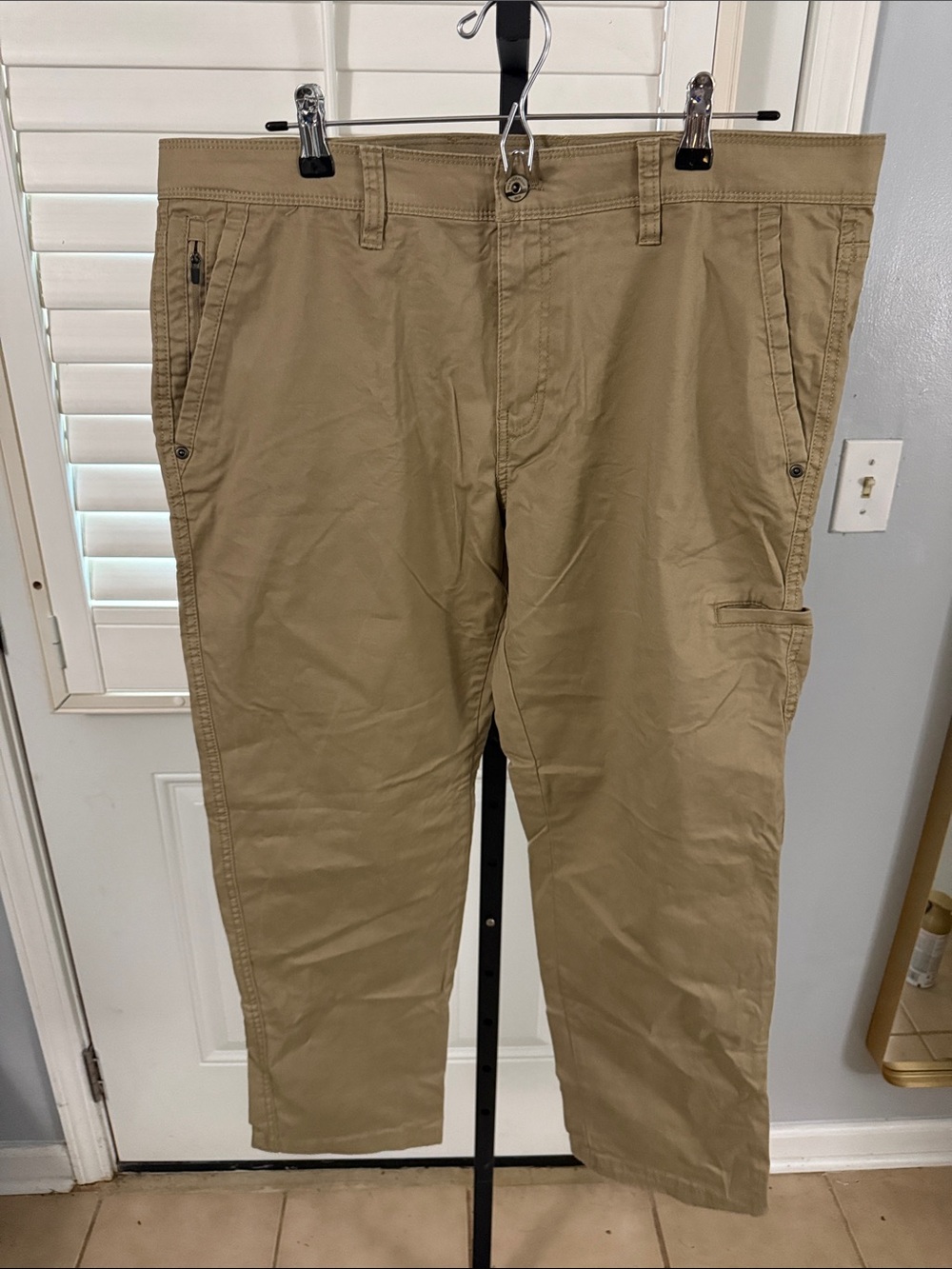 Weatherproof Men's Cargo Pants in Khaki